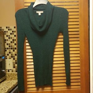 It's our time blouse size xs in green